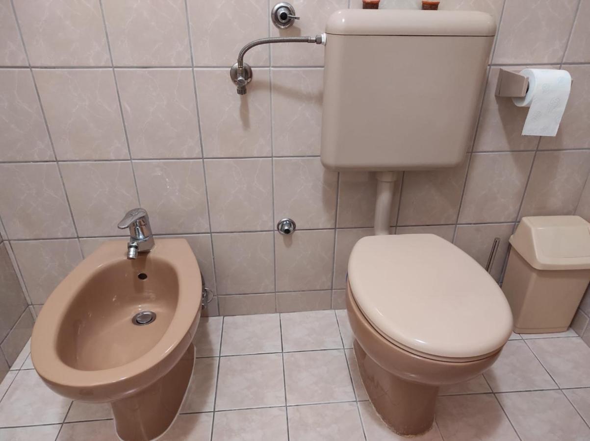 דירות פודסטראנה House Silva מראה חיצוני תמונה