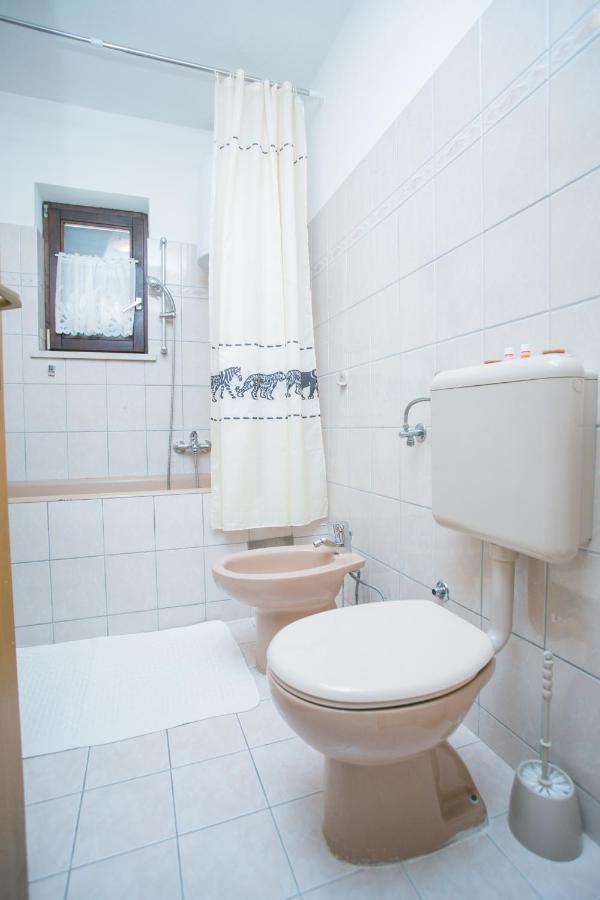 דירות פודסטראנה House Silva מראה חיצוני תמונה